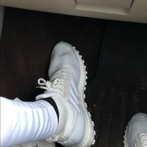 Meet your Posher, Devin